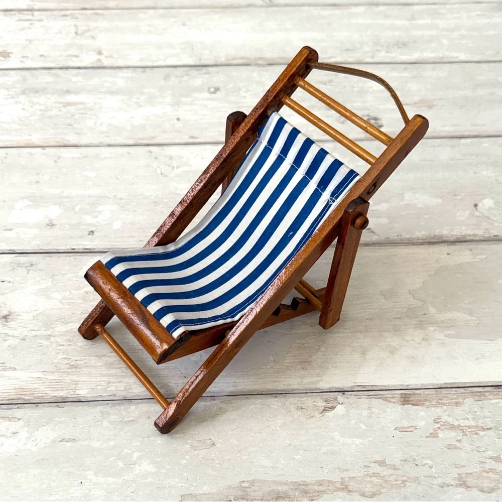 Dollhouse Miniatures Wood Chair Lawn Outdoor Lounge Chair Brown Blue White 9in